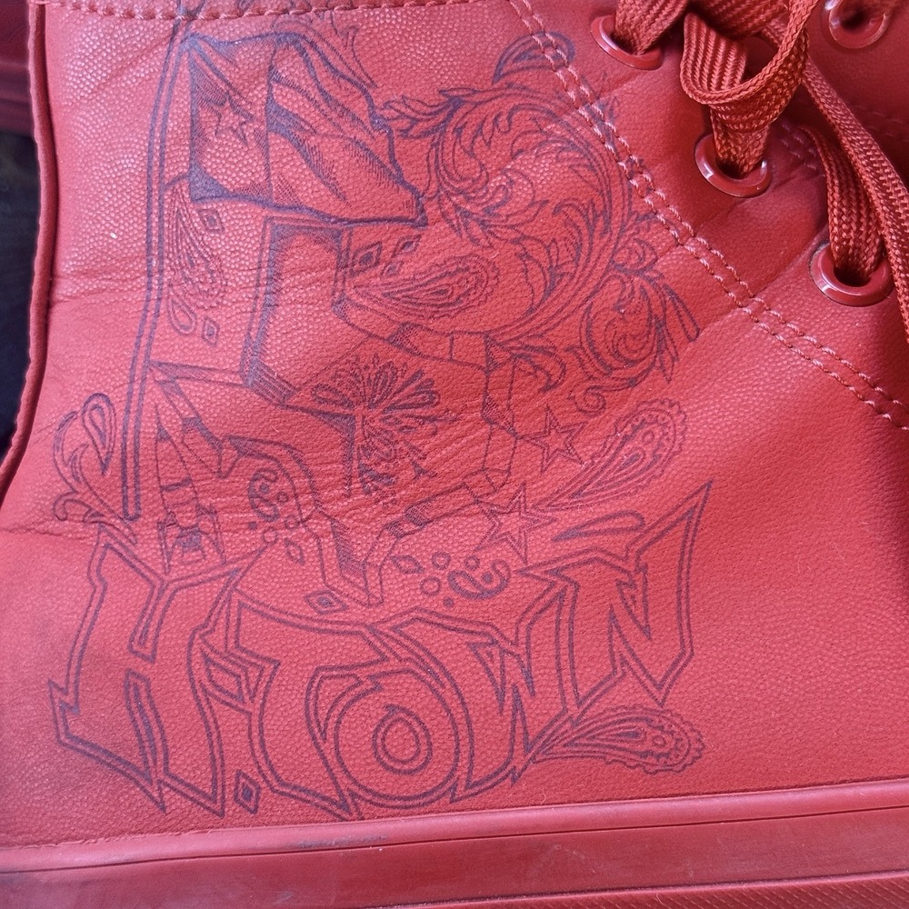 Chuck Taylor Converse High Top Sneaker Laser Tec Tuff Engraved H-Town Mens 12 - Picture 9 of 16